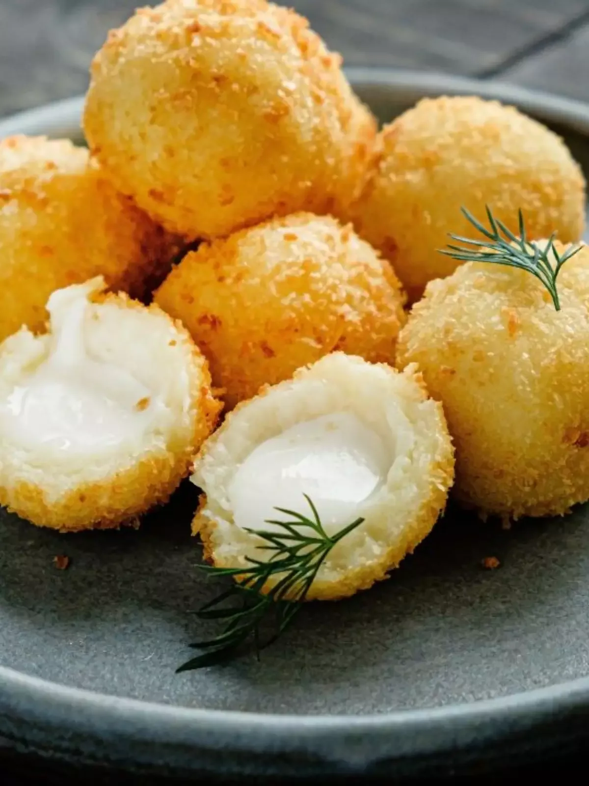 Bola de Queijo Fit — para fritar congelado