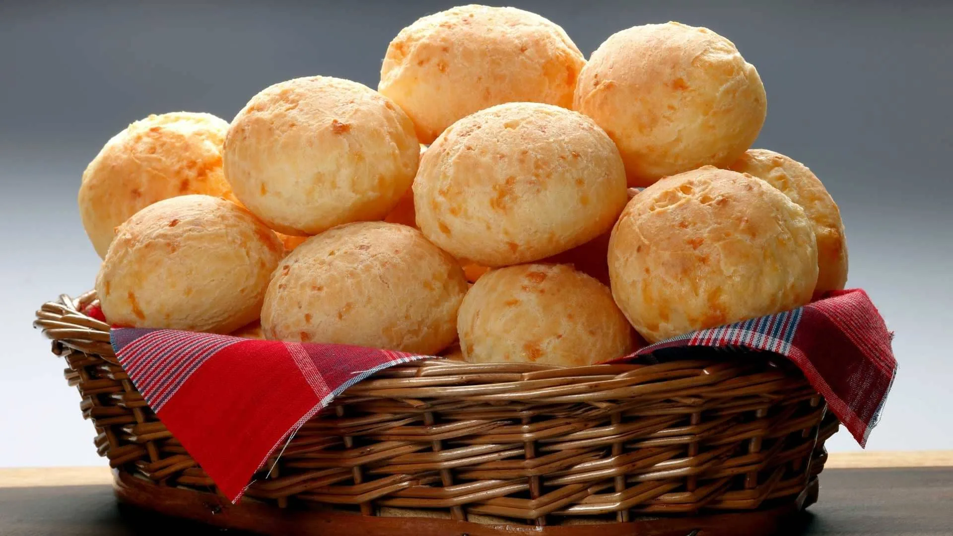 Pão de Queijo Herança 25gr — coquetel congelado